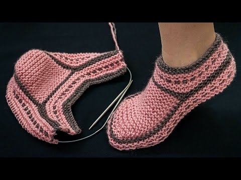 Slippers on 2 knitting needles without  a seam on the sole, simple and easy!