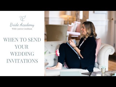 When To Send Wedding Invitations (AND SAVE THE DATES)