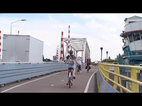 Hoofdweg Capelle Aan Den Ijssel: Ontdek Deze Bruisende Route