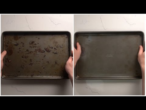 How to clean easily a burned tray